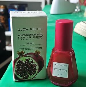Glow Recipe Pomegranate Peptide Firming Serum 1 fl oz / 30 ml, NIB